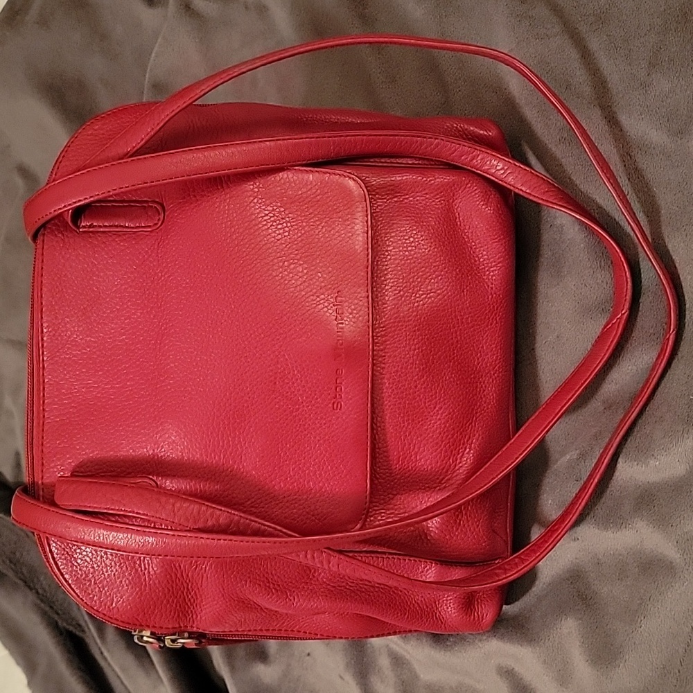 Stone Mountain red leather shoulder bag.